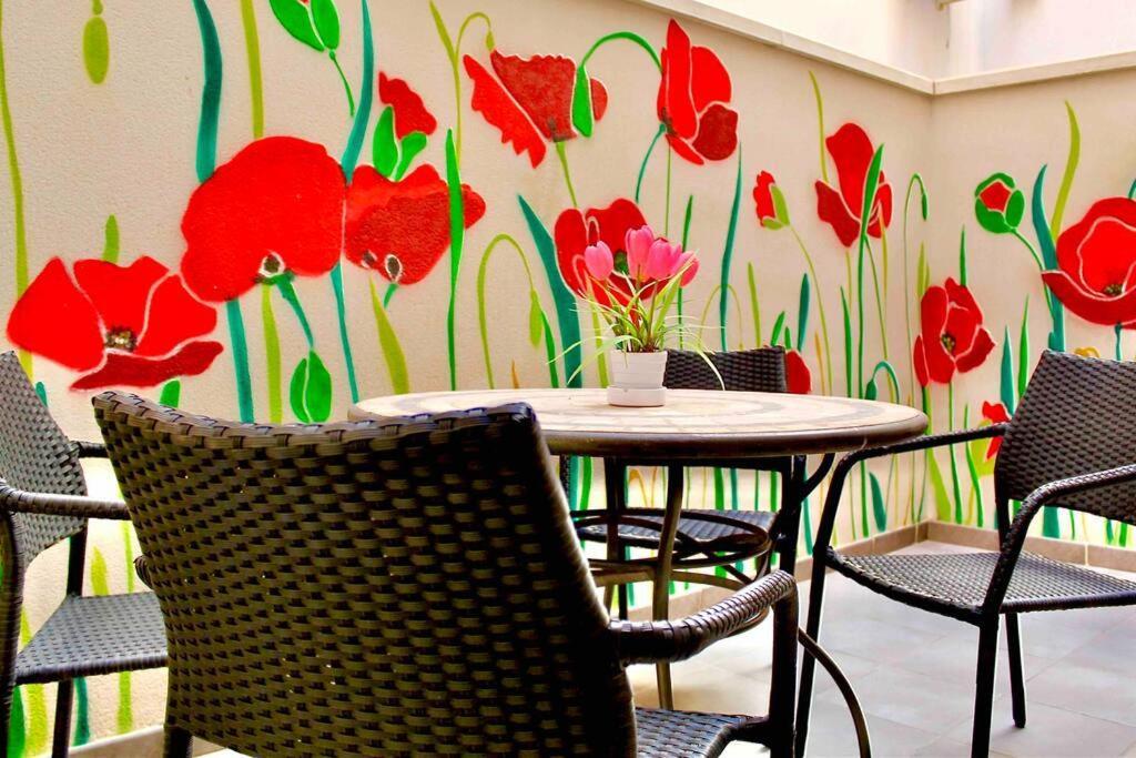 Downtown Jinetes Deluxe With Pool & Free Parking Apartment Malaga Exterior photo