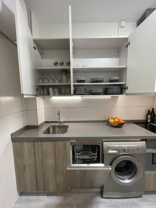 Downtown Jinetes Deluxe With Pool & Free Parking Apartment Malaga Exterior photo